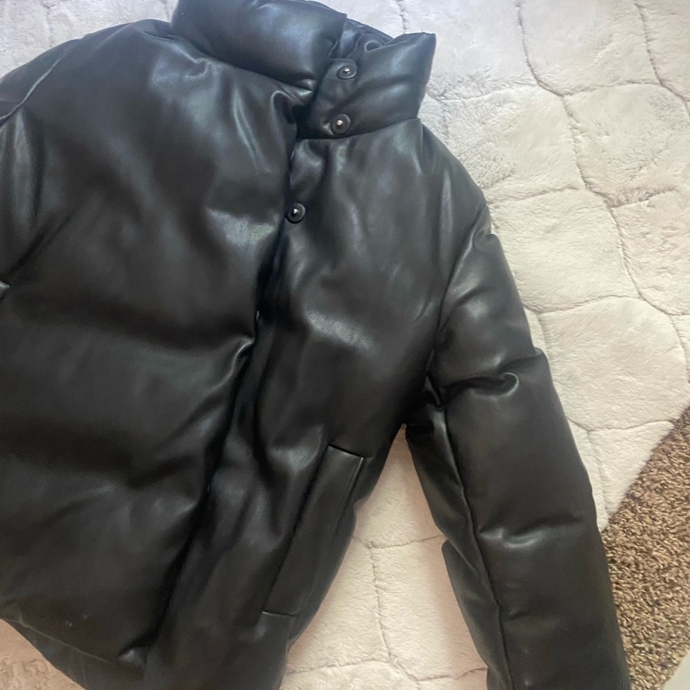 NWT Mango vegan leather size small puffer coat oversized